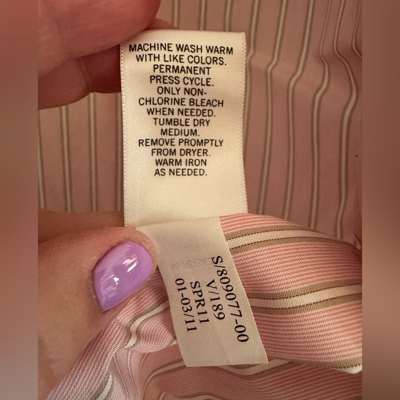 NWOT Banana Republic Men’s Button down Classic Fit Pink Large 16-16.5 Shirt - Picture 4 of 8